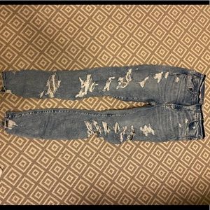 american eagle ripped jeans